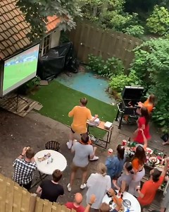 8.6M views · 158K reactions | They pretended Depay's missed chance was a goal to prank their neighbors who were on a delay  (via carlosvanerven/Instagram) | ESPN FC | Facebook