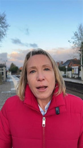 Our Rail Passengers' Charter would make sure trains run on time, there's good seating, reliable WiFi and clean toilets. It won't solve all the problems on our rail network, but it will hold the operating companies to account and give us all a better public transport service. #RailPassengersCharter | Helen Morgan MP
