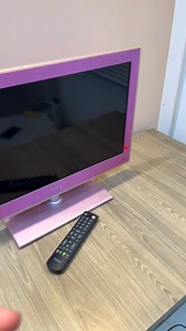 96K views · 4.1K reactions | Comment transformer votre vieille TV en Smart TV avec un simple câble USB #SmartTV #AstuceTech #USB #TéléviseurAncien #TechnoTruc EconomieArgent TutorielTV MiseAJourTV VieilleTélé TechAstuce | Conseils Flash | Facebook