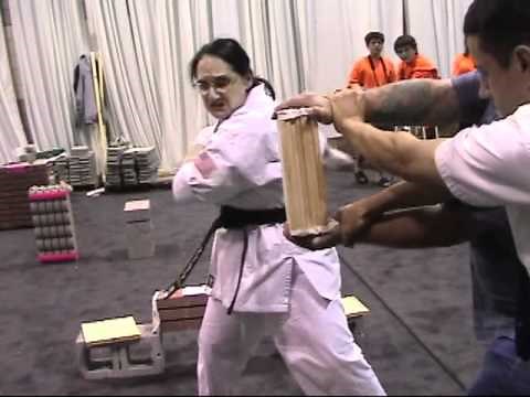Whoifwhat: Karate 10 Women Breaking
