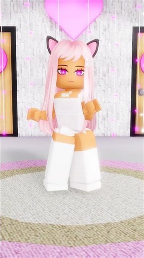 there was a fake layla pretending to be me!😡🤮#robloxshorts #roblox