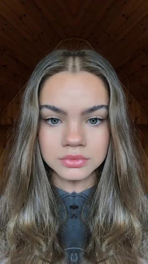 why am I terrified by the symmetrical one #differentpeople #fyp #foryoupage #unsymmetrical #mirror #samethingjustdifferentshapes