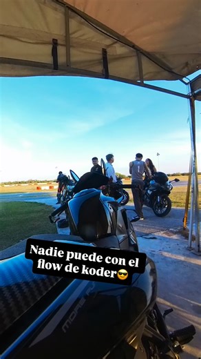 Br1 MV on Instagram: "Koder venia con todo el flow 😎 #paratii #eminem #flow #fyp"