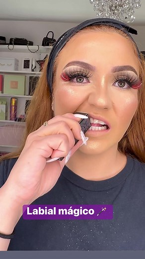 915K views · 7.7K reactions | Wow me encanto  #MagicLipstick #magic #viralreels #tutorialsvideos #100daysofmakeup #naturalmakeup #makeupaddict #tutorials | Govanna Pimentel | Facebook
