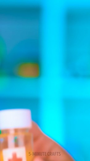 114K views · 360 reactions | Classroom Creativity: Fun School Hacks and Craft Ideas #school #hacks #fun | 5-Minute Crafts | Facebook