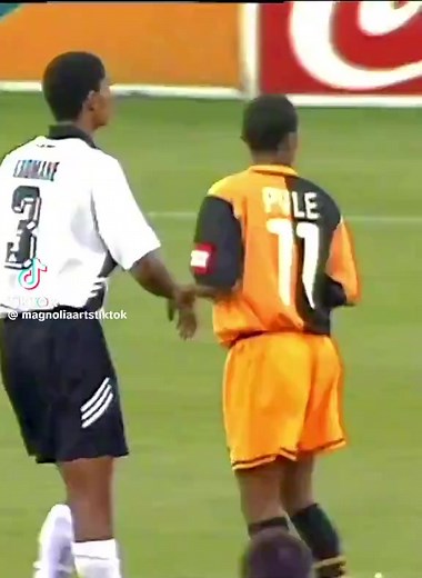630K views · 7.9K reactions | Jabu Mahlangu (Pule) in action in the early 2000s for Kaizer Chiefs. One of the best dribblers ever produced in SA ⚽️ | Prince Sobayeni Sports | Facebook