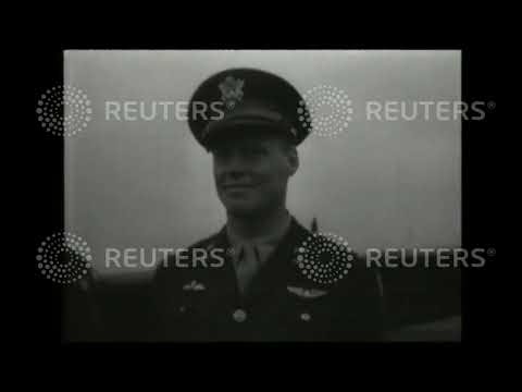 1942 DEFENCE: World War 2: US Eagles tranfer to American Air Force