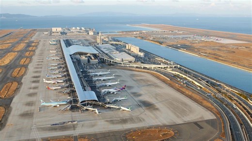 El complejo reto del transporte aéreo para conectar ciudades como Ceuta: de aeropuertos 'flotantes' a aerotaxis eléctricos