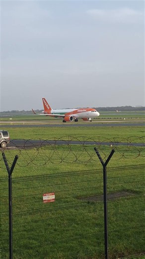 Easyjet A320Neo Europcar livery @ MAN Airport #easyjet #manchesterairport
