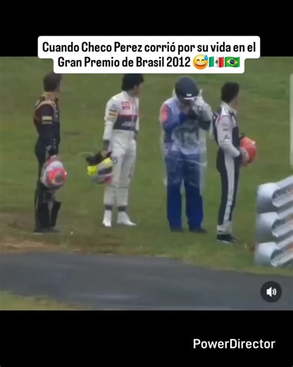 1K views · 17K reactions | UN GRAN RECUERDO Como olvidar cuando en el GP de Brasil 2012, Checo Perez junto a otros 2 pilotos se vieron obligados a correr por su vida en plena pista para llegar al PitLane. | Adicción Fórmula 1 | Facebook
