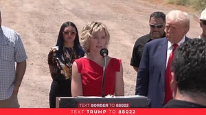 Trump brought a woman to the border whose skull was cracked by an illegal alien in San Francisco. The illegal was released from prison by District Attorney Kamala Harris | Sean Hannity