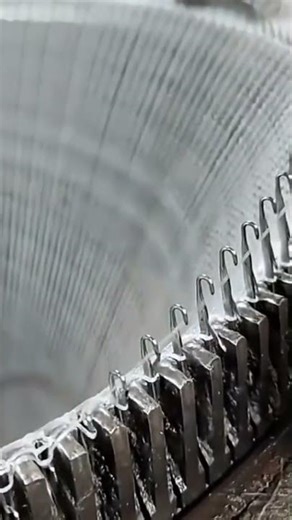 a machine that can help us to knit yarn quickly to produce neat knitting results