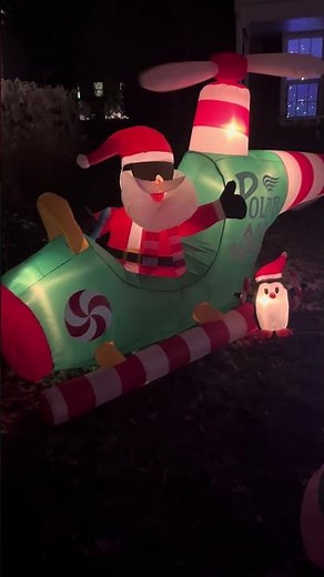 Gemmy 2021 9.5ft Christmas Polar Air Express Helicopter Airblown Inflatable