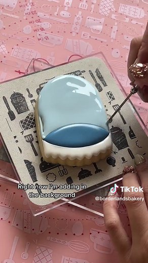 25 Days of Decorated Cookies: Tall Snowglobe Cookie Tutorial