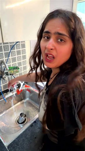 "चित भी मेरी पट भी मेरी😅👩🏻‍❤️‍👩🏻 #viral #trending #smile #avinashpatel #tanutaneja #youtube