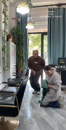 Barber Shop's Unbeatable Skip the Bill Challenge Entertainment Video