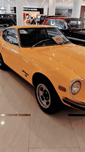 Old School Antique Cars | Mall Bali Galeria #bali #viral #automobile #otomotif #vintagecars