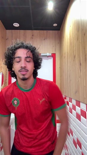 Vidéos de notbilyxs (@notbilyxs) avec KevinM - templatesby_kevinm