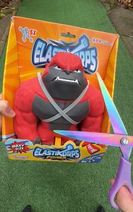 Toy inflation world record challenge – biggest pop ever