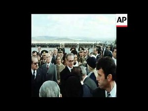 SYND 28 10 75 SHAH OF IRAN ARRIVES ON OFFICIAL VISIT