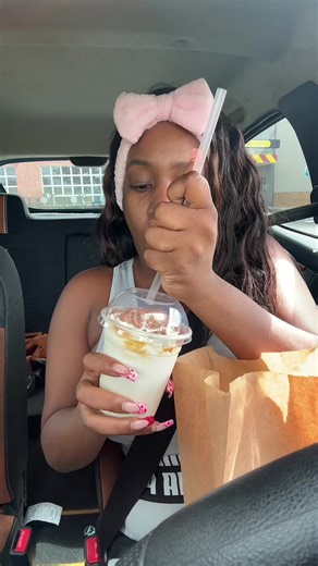 Took little man after school to get the biscoff ice cream he lovedddd it #burgerking #biscoff #breakfast #crispywings