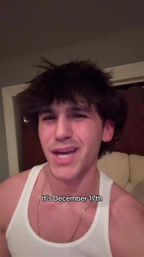 Leo C (@leorealtoks)’s video of december national days