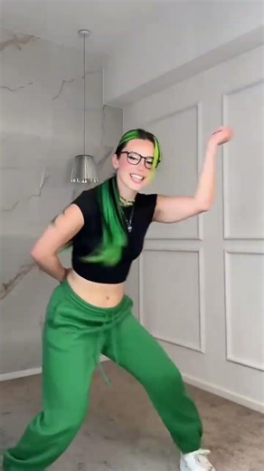 Fortnite Dances VS Real Life 😍 #shorts #gaming