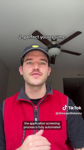 Getting an internship, especially with no experience, isn’t an easy feat, but it’s definitely possible! Use these tips to make yourself a more attractive candidate when applying for a position. #internship #genzfinance #interviewtips #financetok