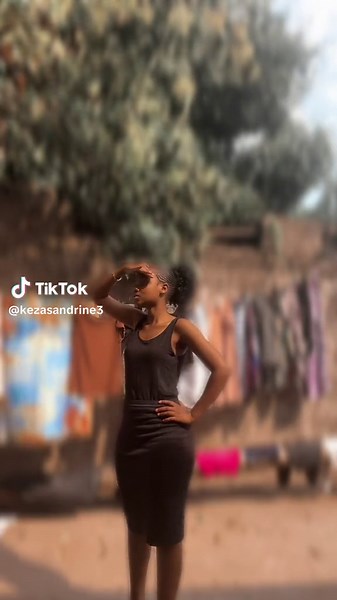 Stylish Outdoor Poses in a Rural Setting