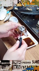 385K views · 4.7K reactions | The main seafood dish features a generous assortment of freshly steamed clams, including large and small varieties, served sizzling in their shells with natural juices, highlighting their briny sweetness and tender texture. Bagian 10 | Hamzy Fans, mukbang ASMR | Facebook