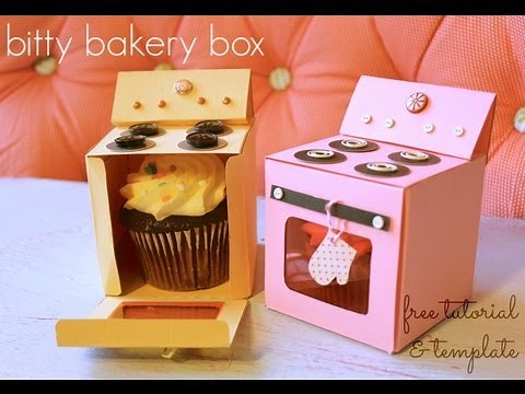 Bitty Bakery Cupcake Box (FREE template!)