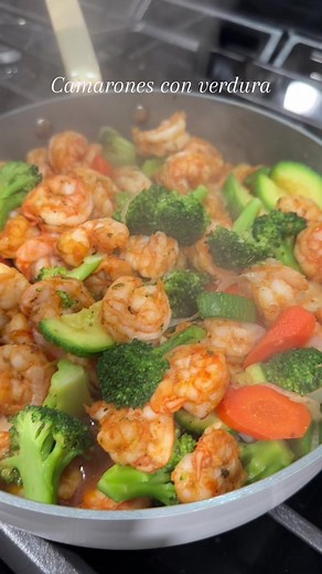 Camarones con Verdura: Receta Rápida y Saludable