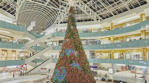 Galleria Christmas tree named 3rd best in the U.S. by Newsweek