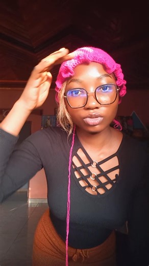 Linne Tchoffo on Reels