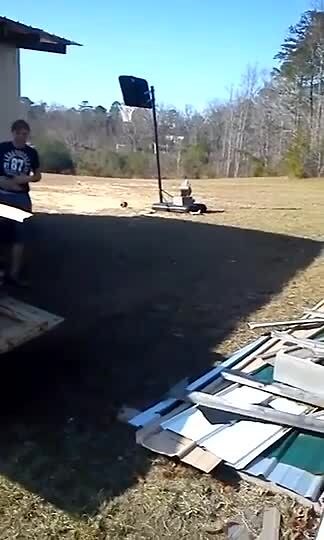 Homemade Harpoon Gun Explodes in Guy's Face