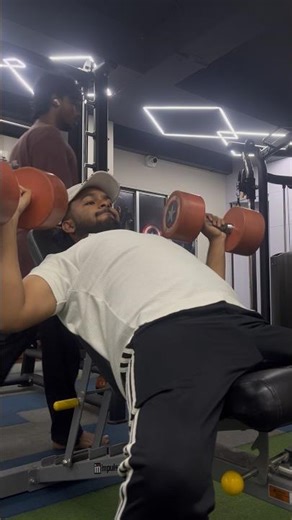 Injury ke bad new gym mae workout😎 #minivlog #shorts #trand