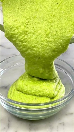 Raw Zucchini Pesto Ready in 5 Minutes