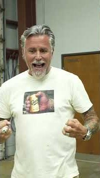 Richard Rawlings Is FLOORED By This Custom Paint Job #gasmonkeygarage #harleydavidson #sturgis