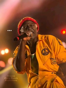 🔥🇨🇮 Alpha Blondy – Africa’s Reggae Messenger to the World 🖤💛💚 🎙️ Born Seydou Koné in Côte d’Ivoire, Alpha Blondy is one of Africa’s most powerful reggae voices — blending roots reggae with African rhythms, politics, and spirituality. Singing in multiple languages, his message reaches far beyond borders. 🌍 Alpha Blondy uses reggae as a weapon of truth — confronting war, corruption, religion, and injustice, while preaching unity, peace, and African pride. 🎵 Notable Selections: 🔥 Jerusale