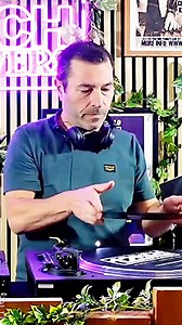 Tuuune! 🚀🪩 #12inchlovers #VinylOnly #OldSchoolDJ #HouseClassics | 12 Inch Lovers