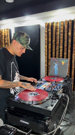 95K views · 3.3K reactions | Héctor Lavoe conoce el #rap y el #scratch ⚡️ Wu tang en la voz  #hiphop #beatmaking #beatmaker | djspizike | Facebook