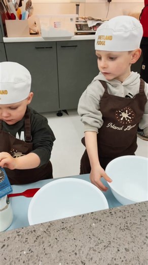 Holidays means that the boys come to work with mama! 🤍 So today we made Chocolate chip Cookies from our bottle kits and they loved it! available from our website if anyone is wanting one! Perfect for an indoor activity #chocolateshop #cookies #bakewithme #bringyourkidtowork #chocolate #smallbusiness #shetland