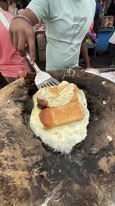 Bread Omelette Master of Howrah Station | Kolkata Street Food | Food India
