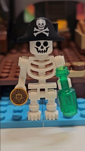 LEGO Minifigure :Skeleton Pirate