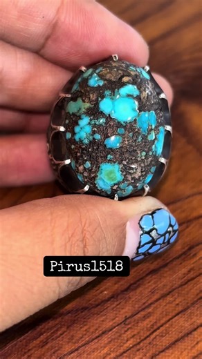 Pirus Persia: Ciri Ciri dan Jenisnya