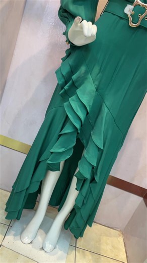 Videos de Natys_Boutique (@natys_boutique) con “Bam Bam (feat. Ed Sheeran) - Camila Cabello”