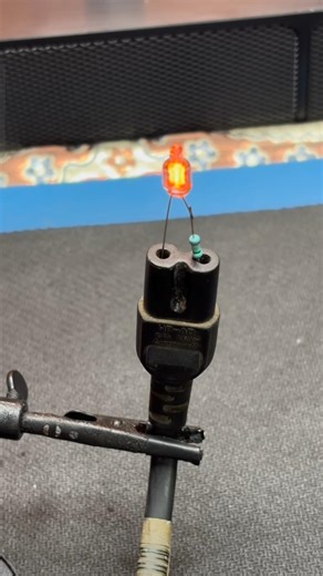 1.5v Lead operate with 220v supply | Mega Science