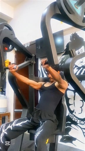 How to use the Seated Chest Press Machine ☠️#tranding#viral#motivation#foryou#shorts#gym#workout#fyp