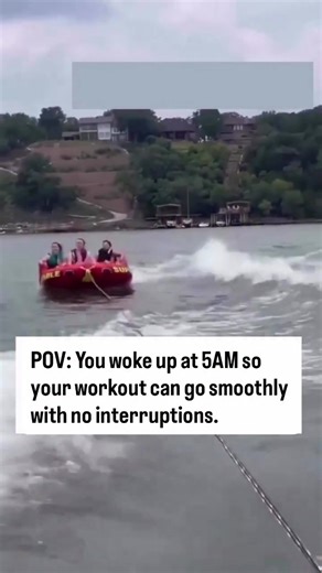 You ever plan the perfect workout in your head? Weights ready. Timer set. Pre-workout hitting. “This one’s gonna be smooth.” And then… A kid wakes up early. Someone needs breakfast. Someone can’t find a shoe that’s literally in their hand. Now you’re doing lunges while holding a toddler and flipping pancakes. Here’s the truth though — this isn’t the reason dads fall off. It’s not the interruptions. It’s quitting when things aren’t perfect. The best shape I’ve ever been in didn’t come from smooth