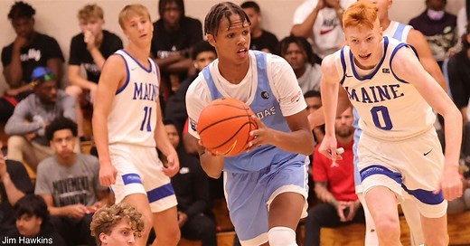 Alex Lloyd officially signs with Florida men's basketball program